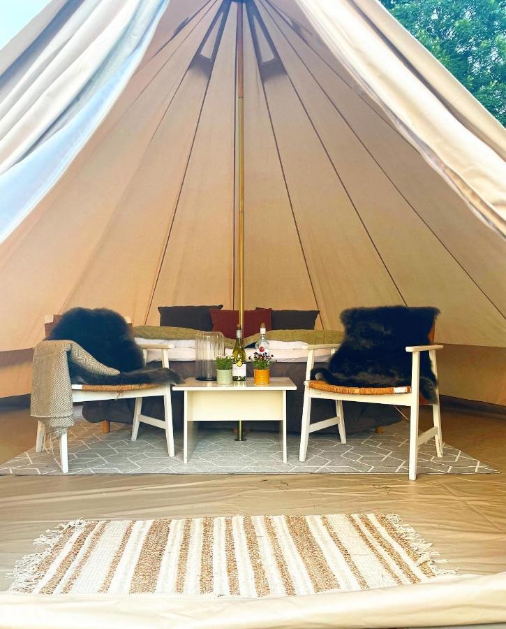 Hoiland Gard Gardshotellet Hjelmeland المظهر الخارجي الصورة