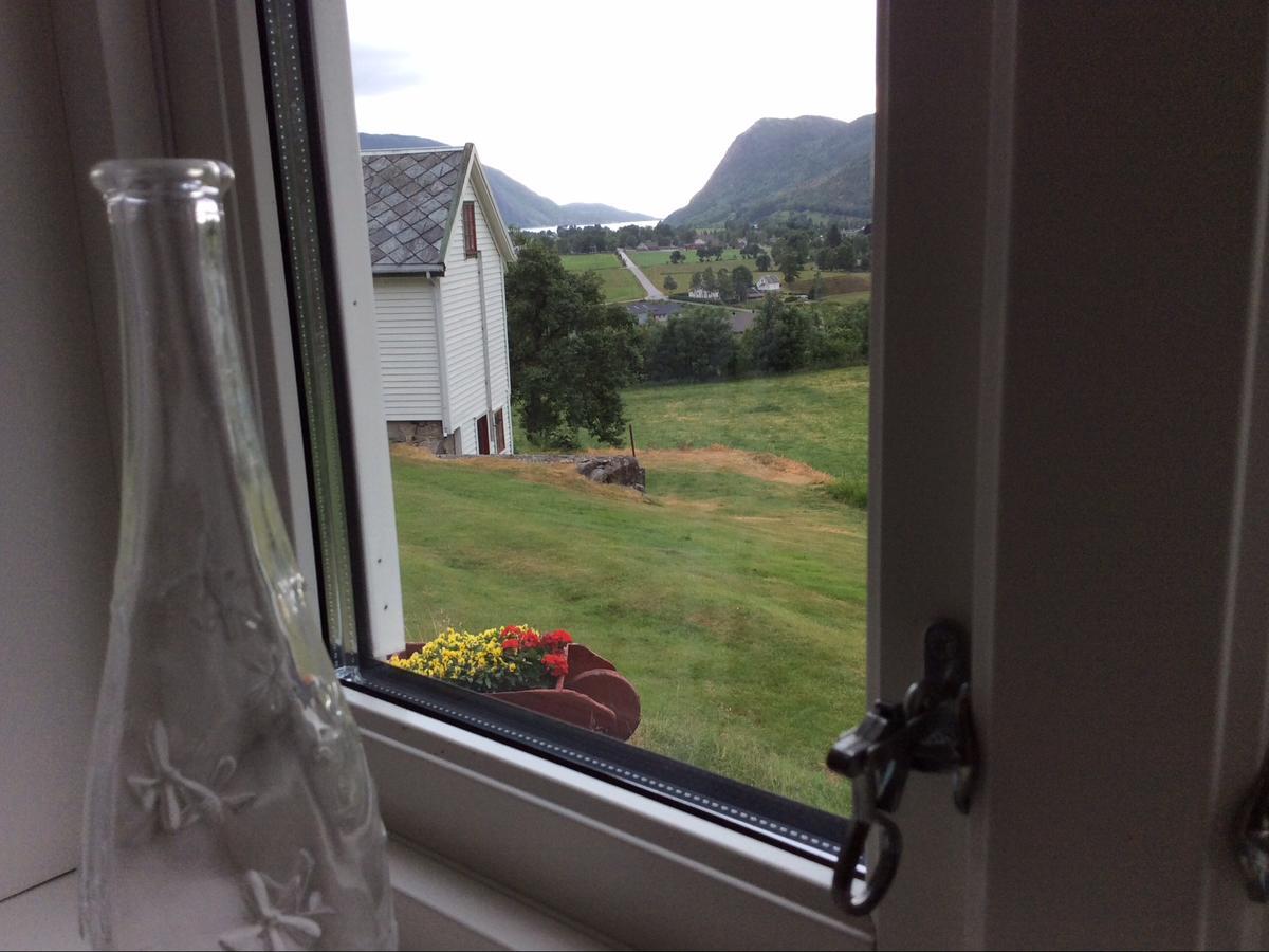 Hoiland Gard Gardshotellet Hjelmeland المظهر الخارجي الصورة